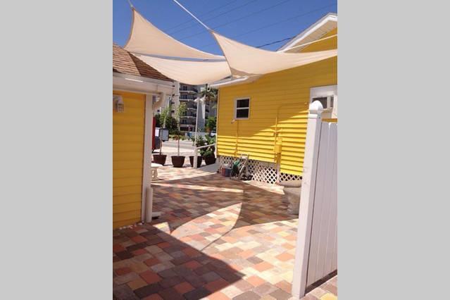 The Sea Gypsy Inn Fort Myers Beach Bagian luar foto